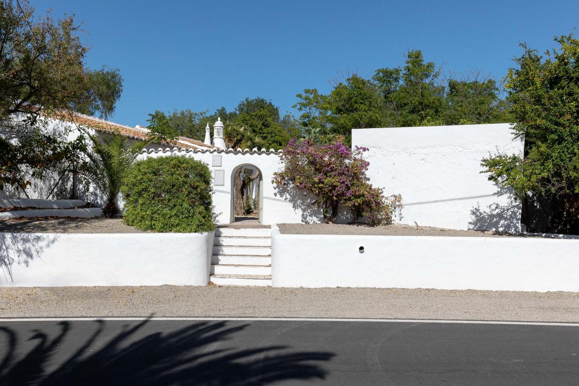 Amago Guesthouse Santa Bárbara de Nexe 외부 사진