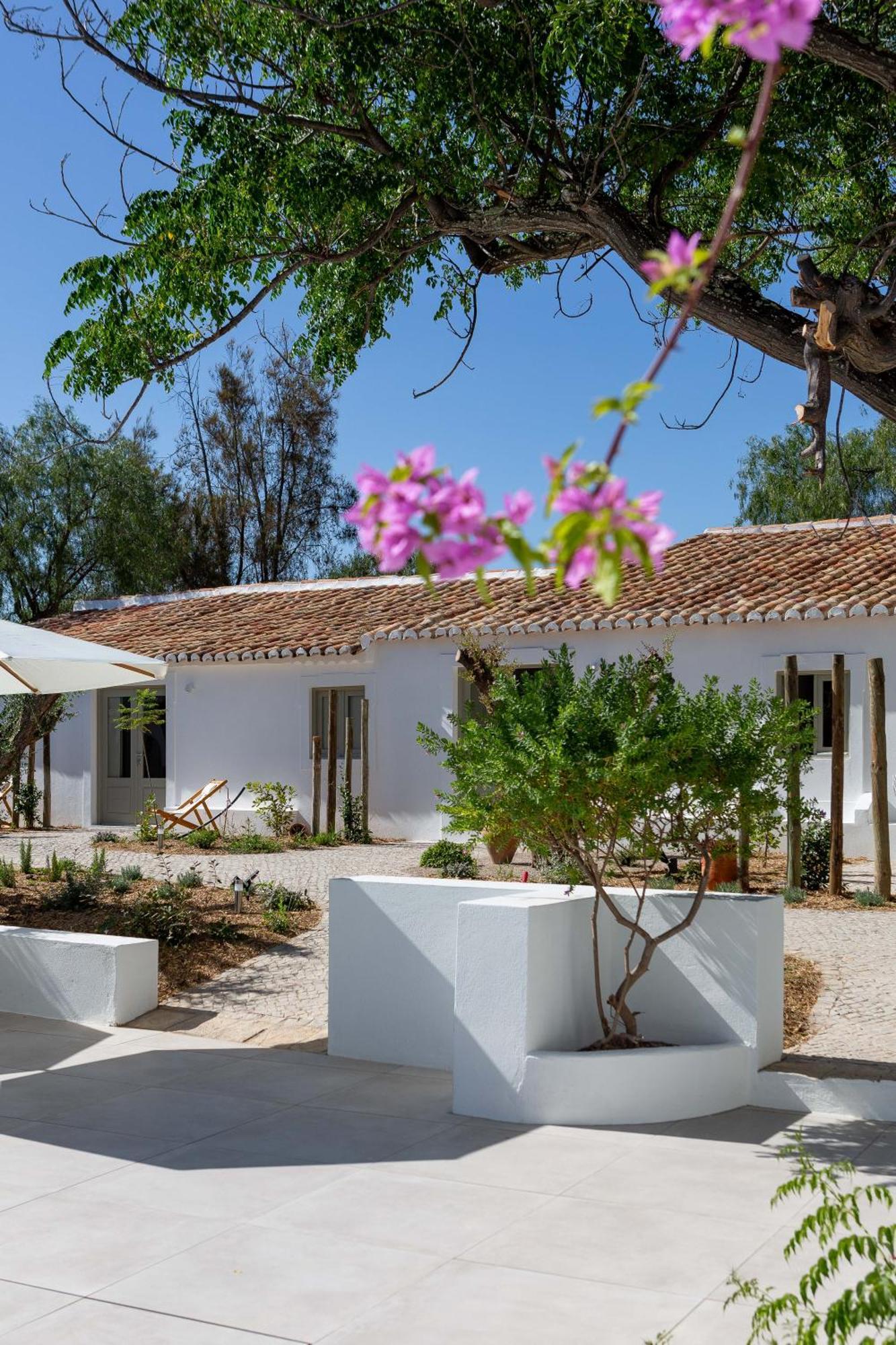 Amago Guesthouse Santa Bárbara de Nexe 외부 사진