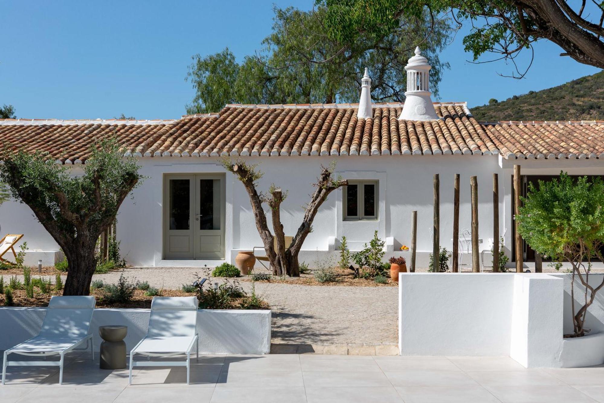 Amago Guesthouse Santa Bárbara de Nexe 외부 사진